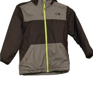 The North Face Boys sz 10/12 gray hooded reversible coat.